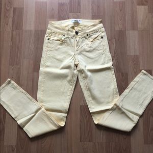 PAIGE yellow jean jegging